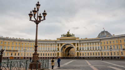 С зонтом будет спокойнее: в Петербурге 16 сентября ожидаются дожди и +18 градусов
