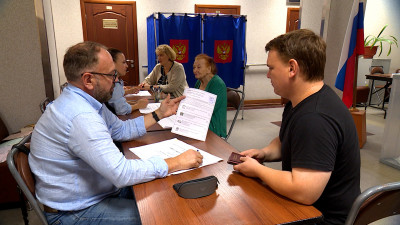 В Петербурге завершилось досрочное голосование жителей новых регионов на семи экстерриториальных участках