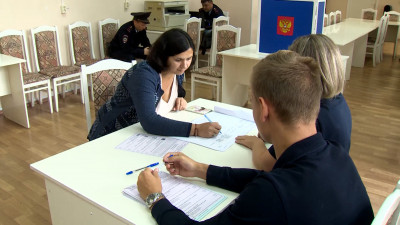 В Петербурге стартовало досрочное голосование на выборах депутатов законодательных органов власти новых регионов России