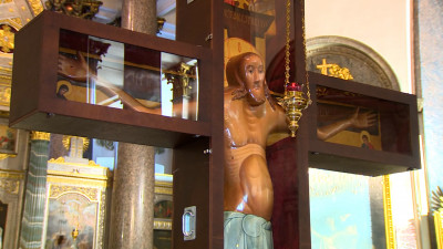 В Казанский собор привезли копию Животворящего креста из Годеново