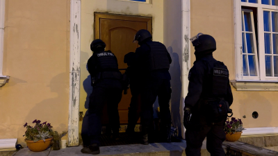 Десятки обысков и фигурантов: полиция провела масштабную операцию по борьбе с коррупцией в ГИБДД
