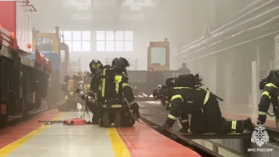 Масштабные противопожарные учения прошли в электродепо «Южное»