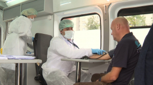 Паспорт, 10 минут и желание не болеть — в Петербурге открылись мобильные станции вакцинации против гриппа