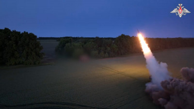 Минобороны показало кадры боевой работы расчетов РСЗО «Торнадо-С» бригады ЗВО