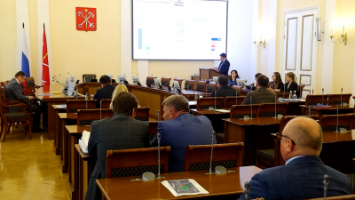 Кадровые назначения и правила благоустройства: Александр Беглов провёл рабочее совещание с членами правительства города