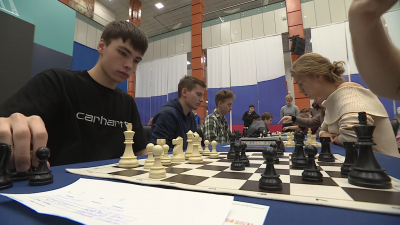 Более 80 студентов сразились в шахматном турнире на приз Петербургской избирательной комиссии