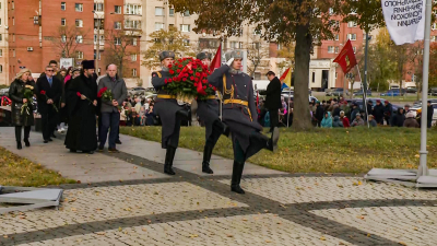 В парке Интернационалистов почтили память погибших бойцов спецназа