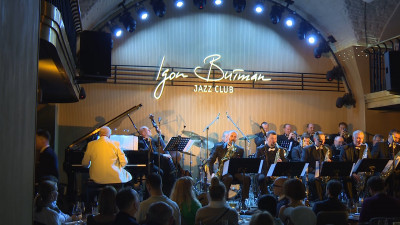 В Петербурге отмечают первый день рождения Джаз-клуба Игоря Бутмана