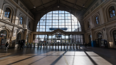 На Балтийском вокзале задержали жителя Великого Новгорода, находившегося в федеральном розыске