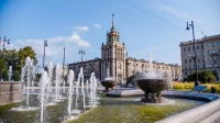 В белые ночи в Петербурге продлили работу фонтанов