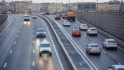 Автомобилисты Петербурга за неделю сдали в экопункты 29 тонн покрышек