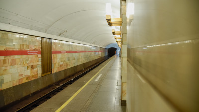 На станции метро «Гражданский проспект» полицейские задержали наркоторговца