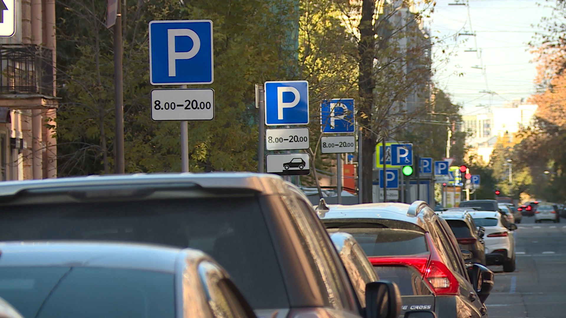 В Приморском, Центральном и Московском районах обновят автомобильные  стоянки | Телеканал Санкт-Петербург