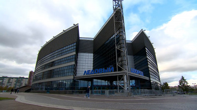 В Петербурге почтили память первого директора Ледового дворца Сергея Изотова