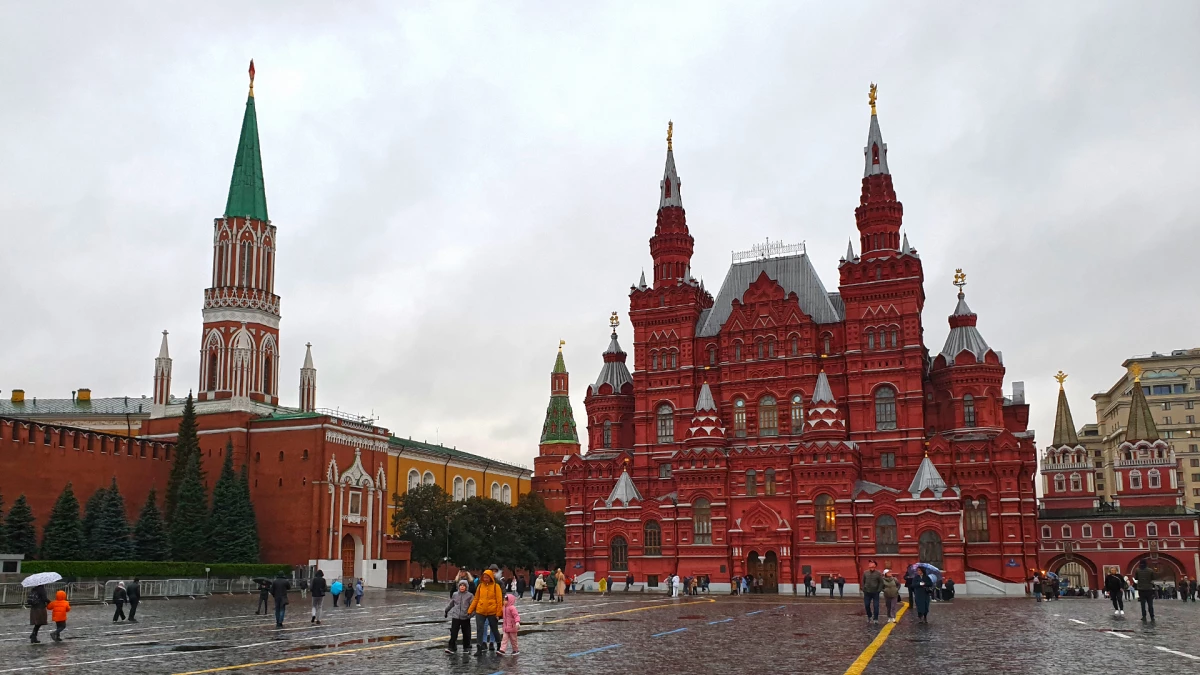 В МЧС жителей Москвы предупредили о надвигающихся на столицу заморозках - tvspb.ru