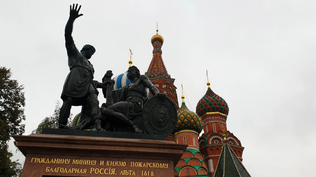 Александр Беглов от имени петербуржцев поздравил жителей Москвы с Днем города - tvspb.ru