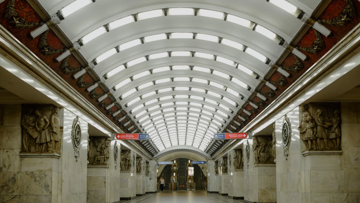 Станция метро «Нарвская» изменит режим работы из-за капитального ремонта - tvspb.ru