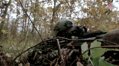 Минобороны показало, как работает спецназ в зоне СВО
