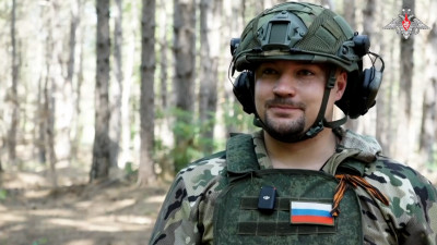 Командир артиллерийской батареи, награждённый орденом Мужества, вспомнил боевой эпизод