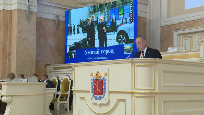 Александр Беглов: замещение рыночных кредитов бюджетными сэкономит Петербургу 6 млрд рублей