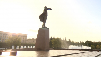 Первые пять фонтанов Петербурга уйдут на зимовку сегодня
