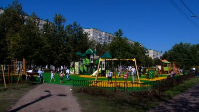 На благоустройство дворовых территорий в Петербурге выделят 4 млрд 700 млн рублей