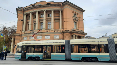 Трамвай «Достоевский» расскажет пассажирам о Русском музее