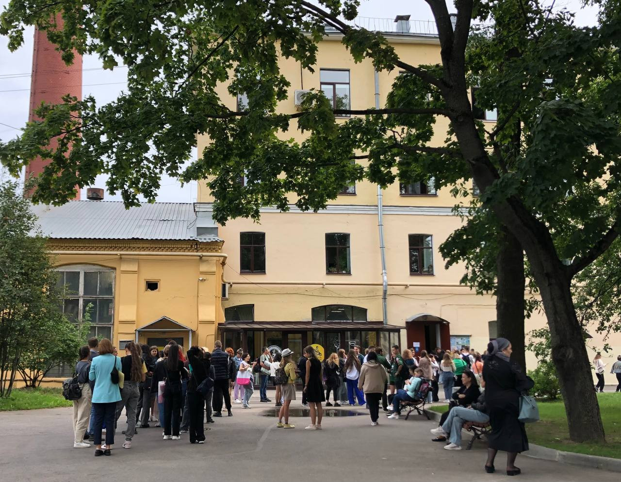 Платить за пропуски: на какие новшества в педиатрическом университете Петербурга