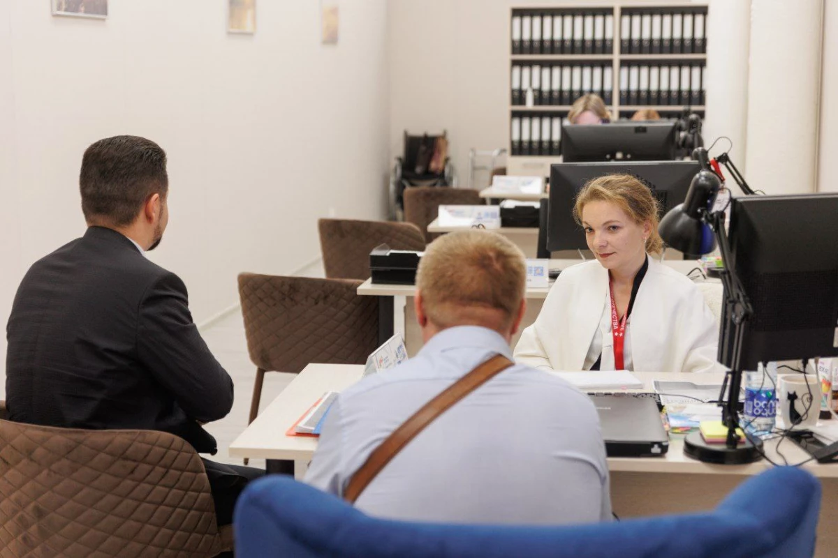 За 4 месяца в фонд «Защитники Отечества» обратились более 1,7 тысяч человек - tvspb.ru