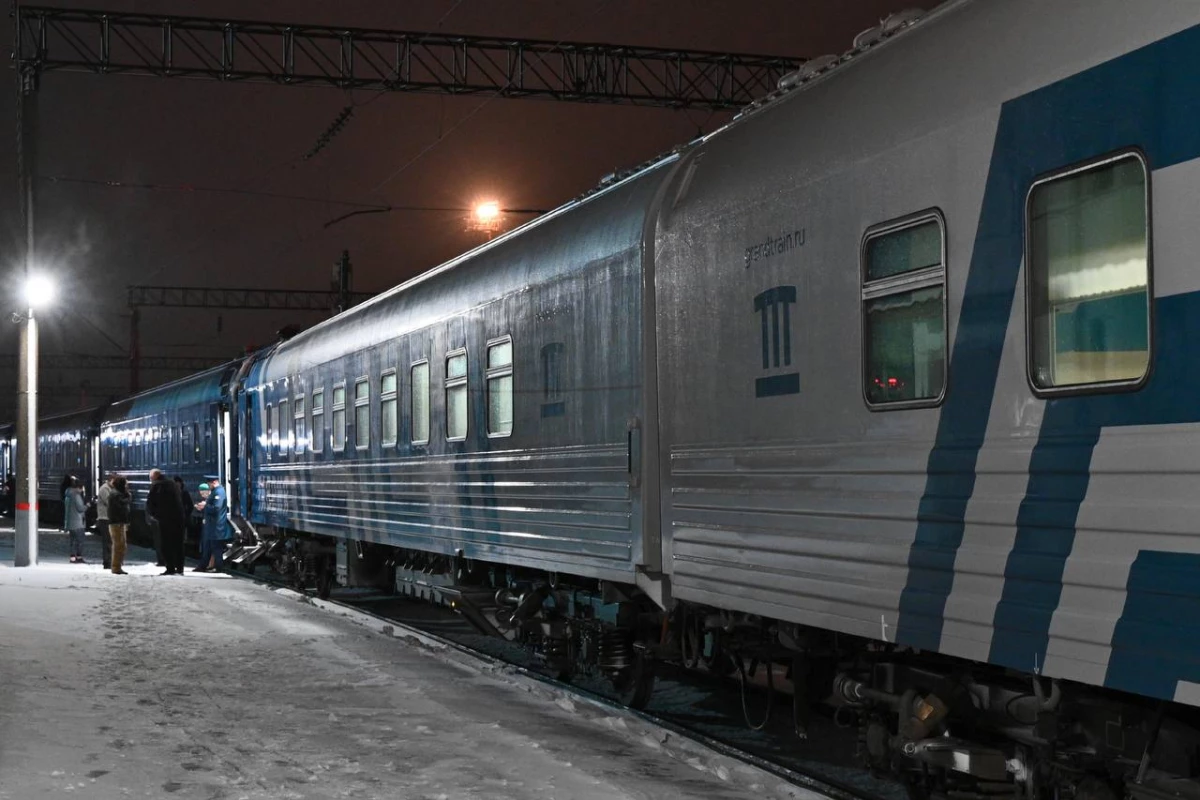 В новогодние праздники из Петербурга в Крым запустят дополнительные поезда - tvspb.ru