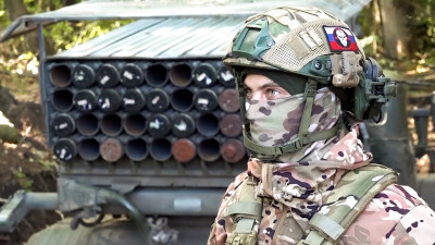 Есть задача – надо отработать: о боевых буднях артиллеристов рассказал командир реактивного взвода с позывным «Урал»