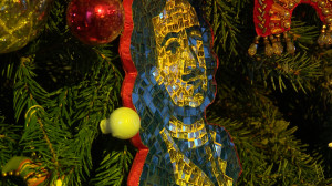 Традиция, уходящая в века. В Государственном Эрмитаже дали старт конкурсу ёлочных игрушек, сделанных своими руками
