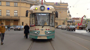 В Санкт-Петербурге на линию вышел трамвай «Достоевский»