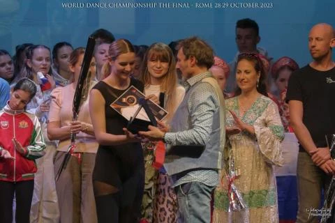 Школьница из Петербурга стала чемпионкой мира по современным танцам - tvspb.ru