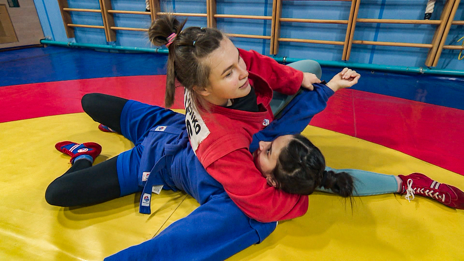 Невидимое оружие: борьба самбо отмечает 85-летний юбилей | Телеканал ...