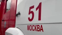 На востоке Москвы сильный пожар охватил производственное здание