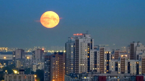 Кровавая Луна над Санкт-Петербургом