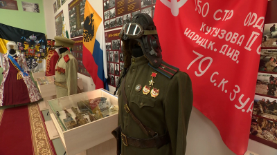 Экспонаты с 900-летней историей: в петербургской школе открылся музей великих побед