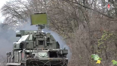 О боевой работе зенитно-ракетного комплекса «Тор-М2» рассказал начальник расчета с позывным «Гром»