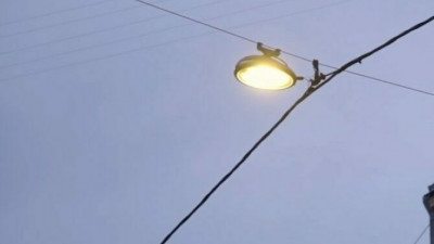 В Кировском районе Петербурга подключили новое освещение: установлен 21 фонарь