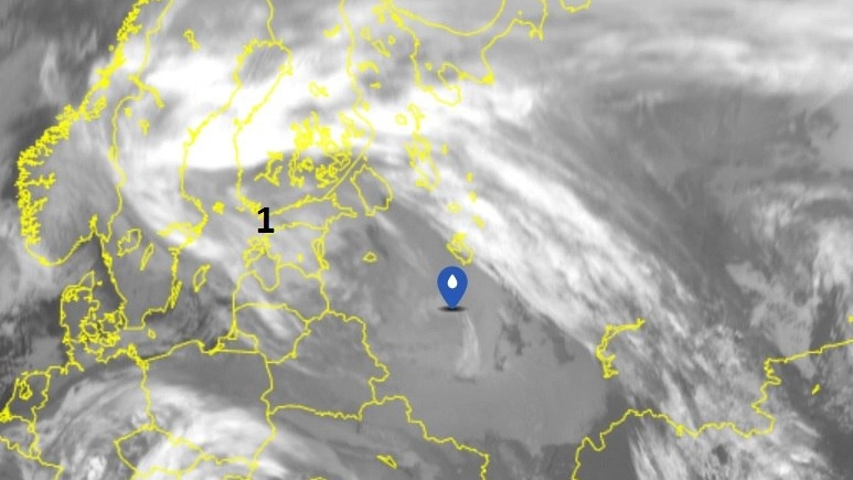 Синоптик показал, откуда двигается циклон, обрушившийся на Санкт-Петербург: фото со спутника - tvspb.ru