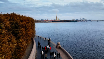 В Петербурге первый день ноября установил рекорд по теплу
