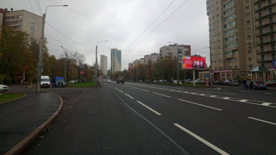 На ремонт дорог в Петербурге выделили более 12 млрд рублей