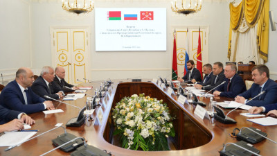 Объем поставок из Белоруссии в Петербург вырос почти на 40%