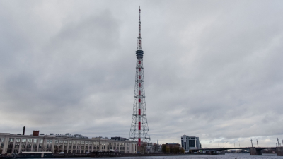 Праздничная подсветка украсит петербургскую телебашню ко Дню учителя