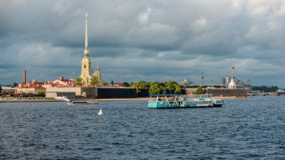 Дожди, грозы и сильный ветер ожидаются в Петербурге 1 августа