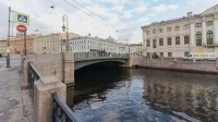 В Петербурге отмыли 77 мостов и набережных