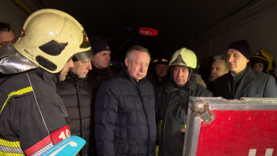 Александр Беглов об обрушении дома на Гороховой улице: Опасности нет