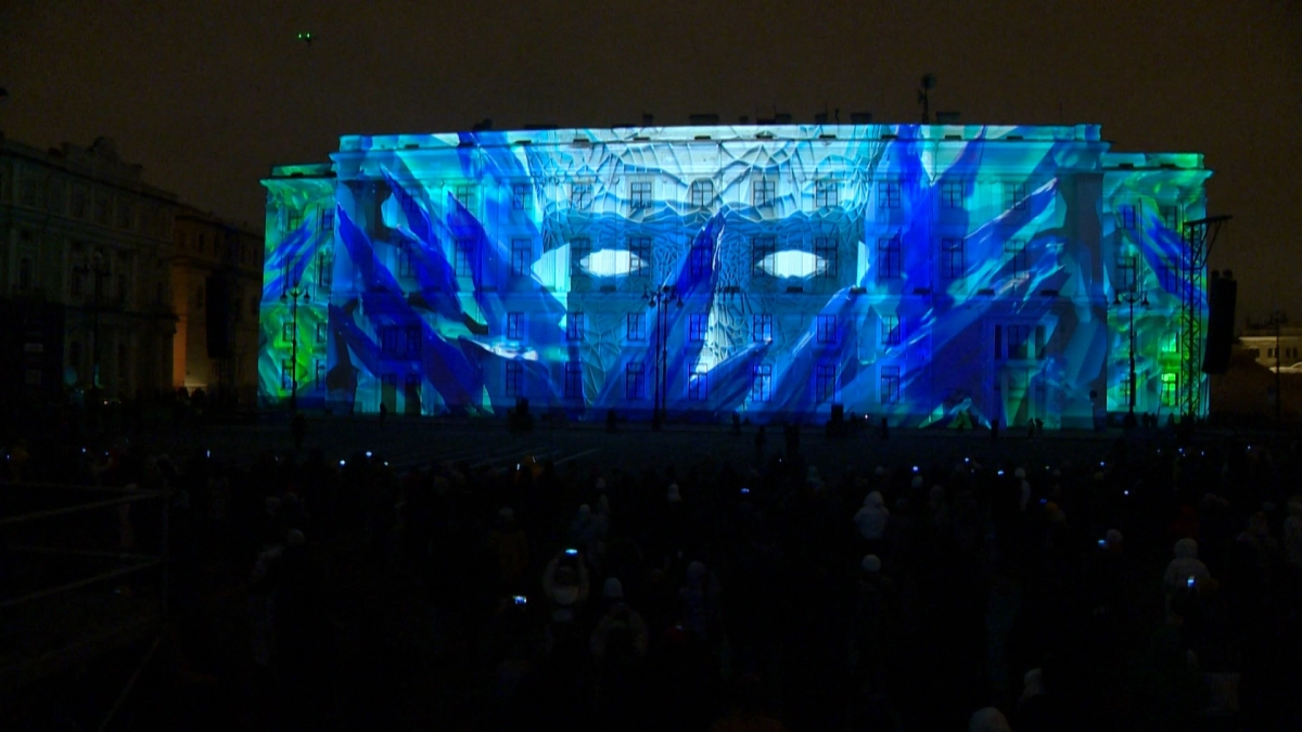 На Дворцовой площади пройдет световое шоу в эти выходные - tvspb.ru