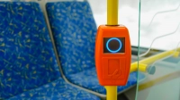 Количество безбилетников начали озвучивать в петербургских автобусах